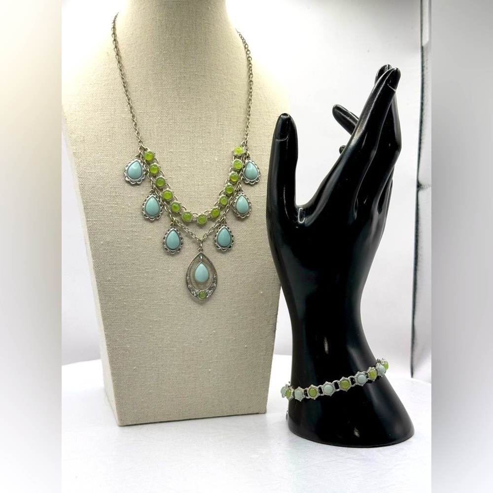 Nine West Faux Turquoise and‎ Green Necklace Set